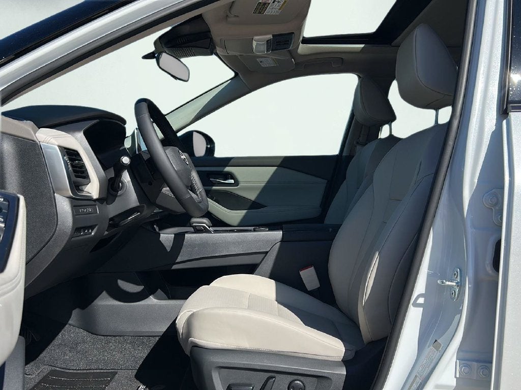 2027 Nissan Rogue Dark Armor