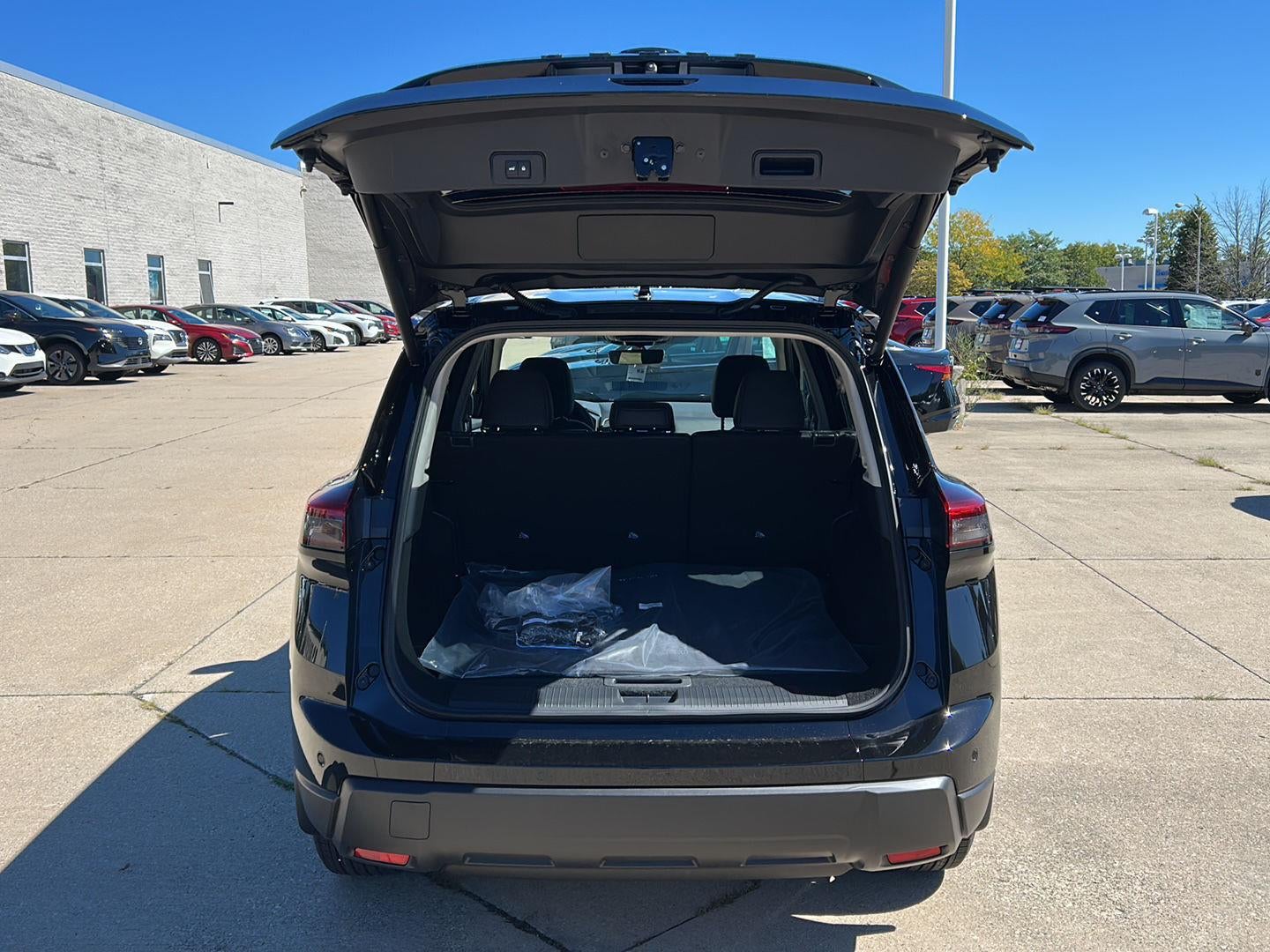 2026 Nissan Rogue Dark Armor