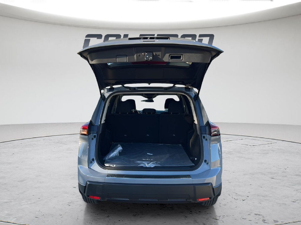 2027 Nissan Rogue SV