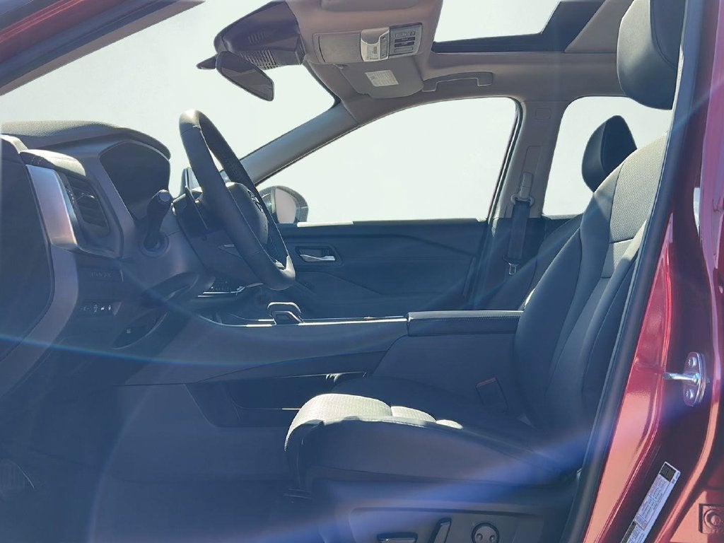 2027 Nissan Rogue Dark Armor