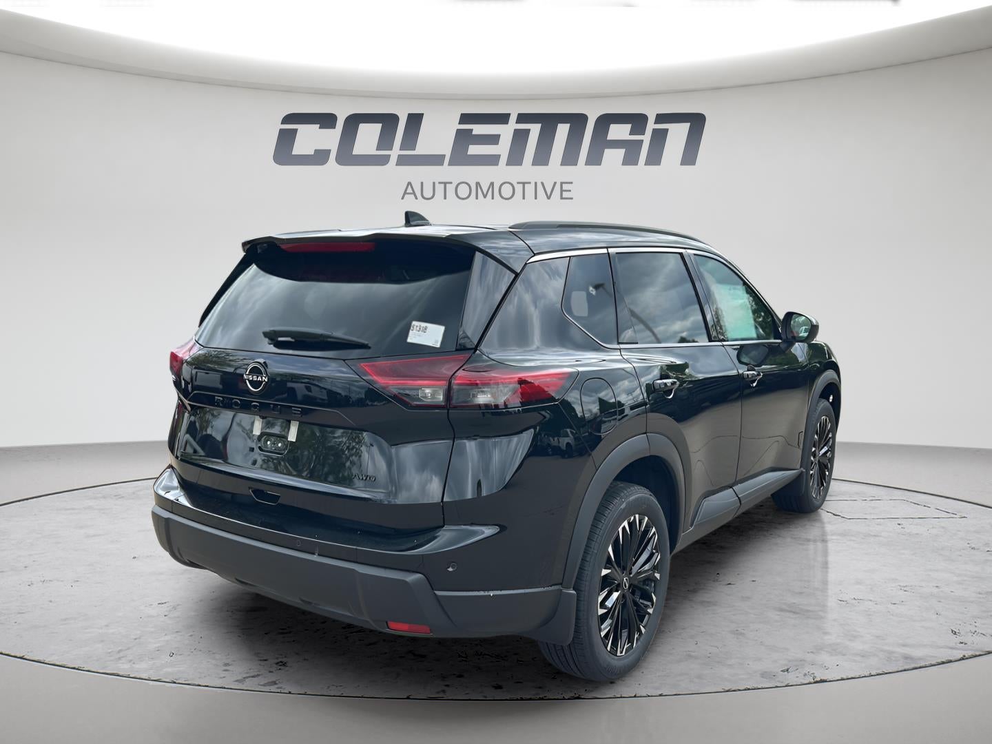 2026 Nissan Rogue Dark Armor™