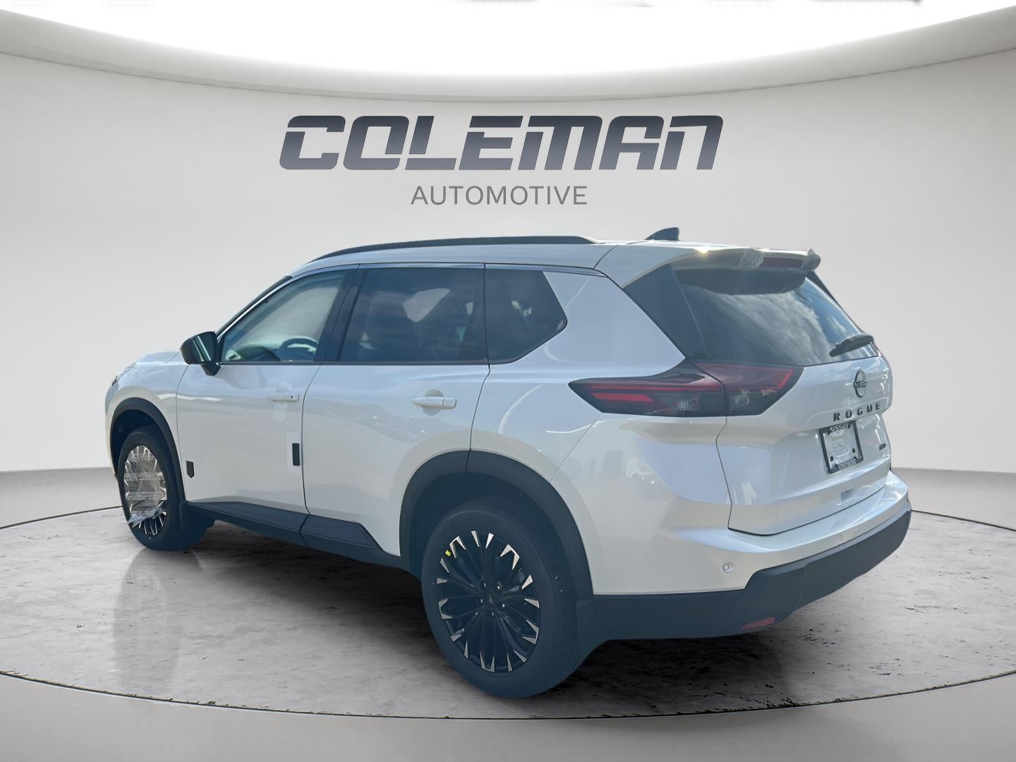 2027 Nissan Rogue Dark Armor