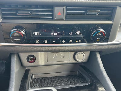 2027 Nissan Rogue SV