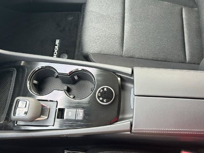 2027 Nissan Rogue SV