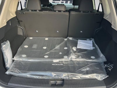 2027 Nissan Rogue SV