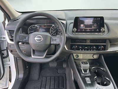 2027 Nissan Rogue SV