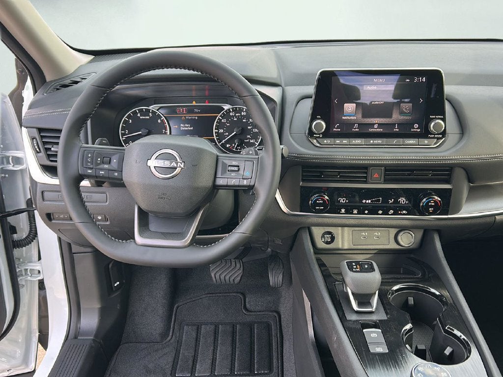 2027 Nissan Rogue SV