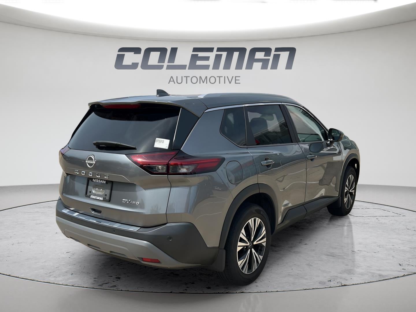 2023 Nissan Rogue SV 3