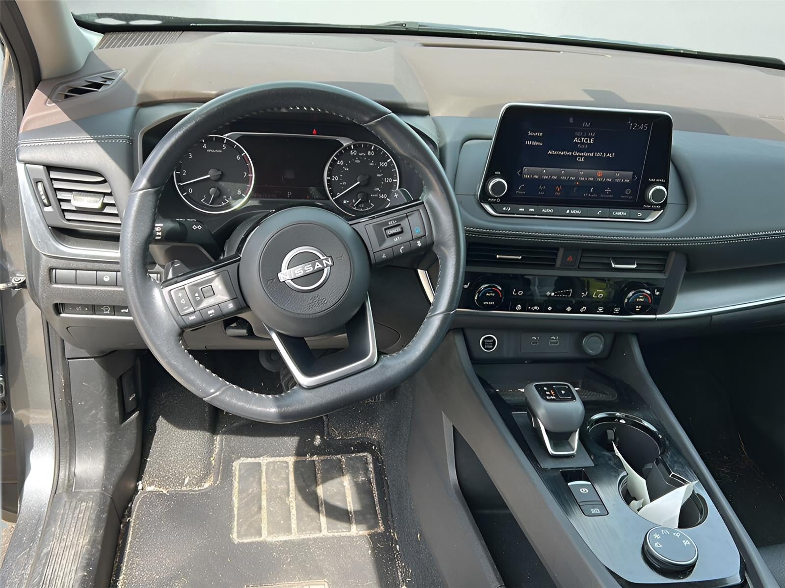 2023 Nissan Rogue SV 7