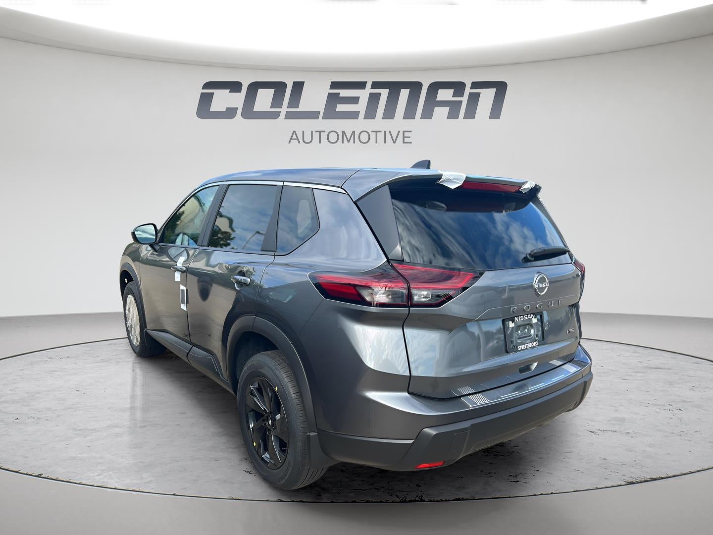2027 Nissan Rogue CVT 4