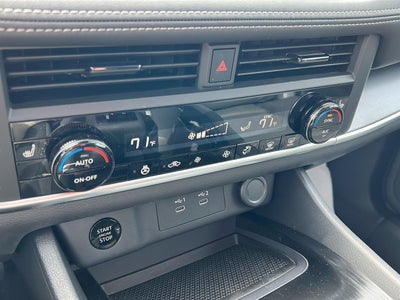 2026 Nissan Rogue Dark Armor™