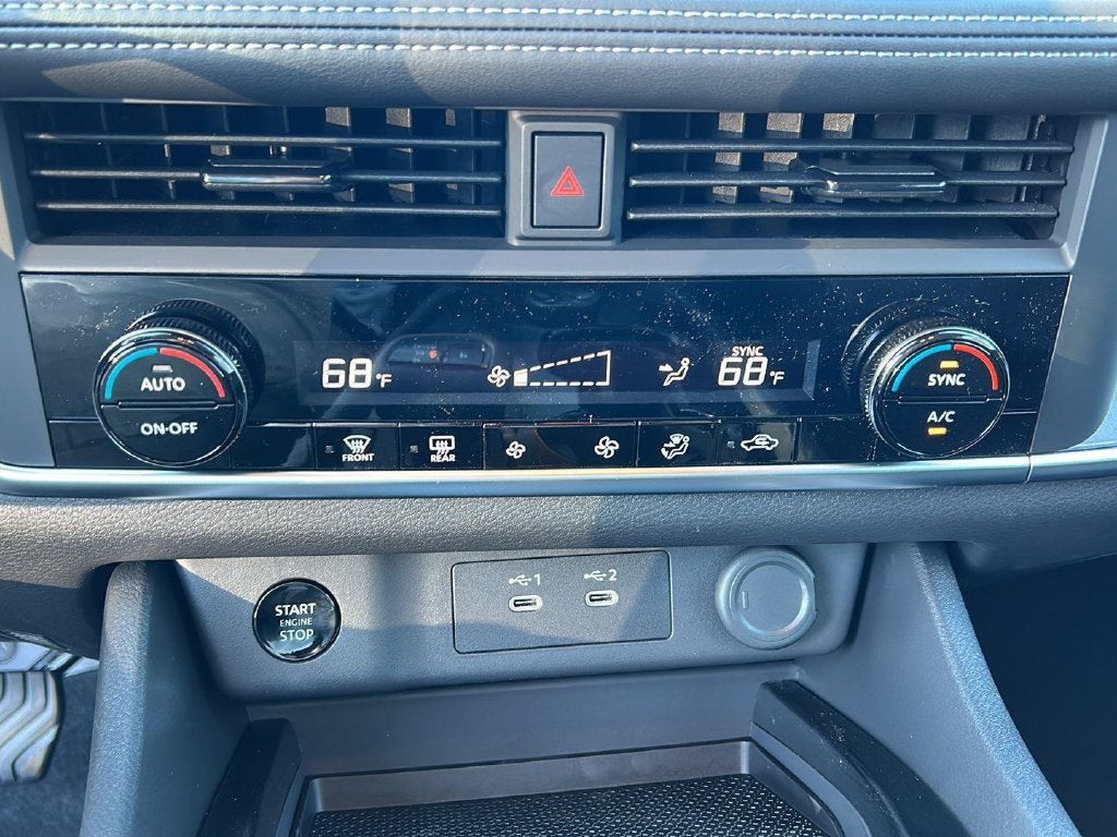 2027 Nissan Rogue SV