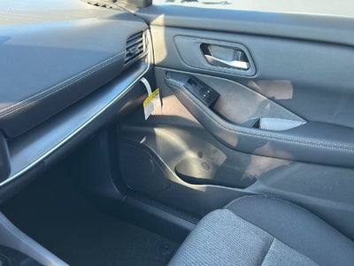 2027 Nissan Rogue SV