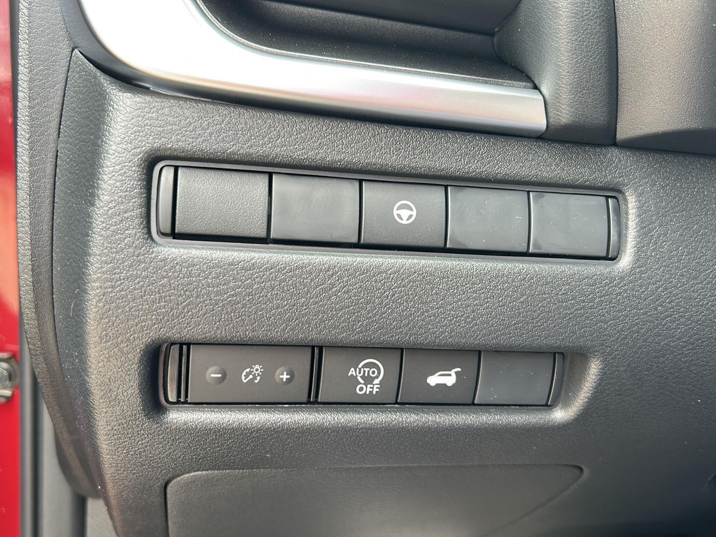 2026 Nissan Rogue Dark Armor™