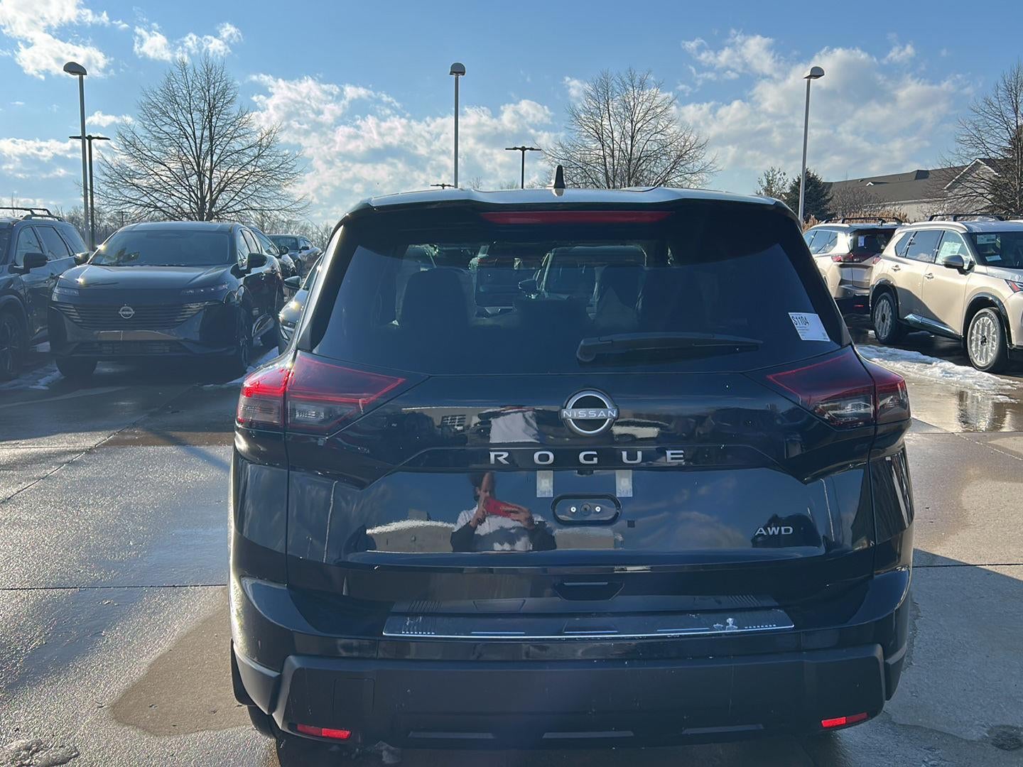 2026 Nissan Rogue SV