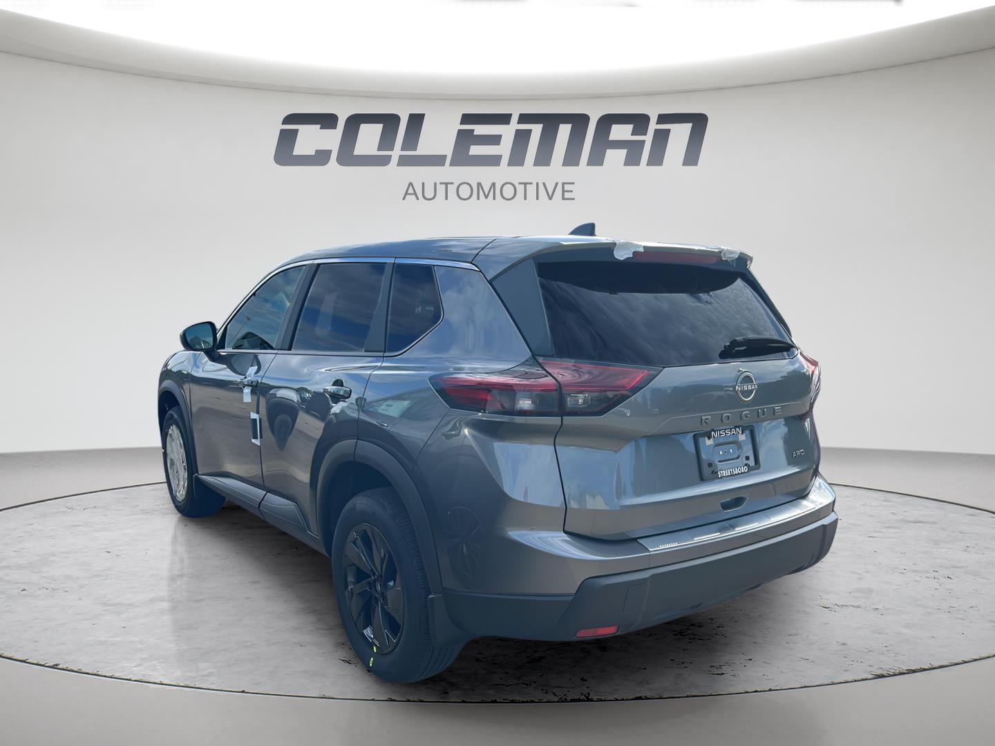 2027 Nissan Rogue CVT 4