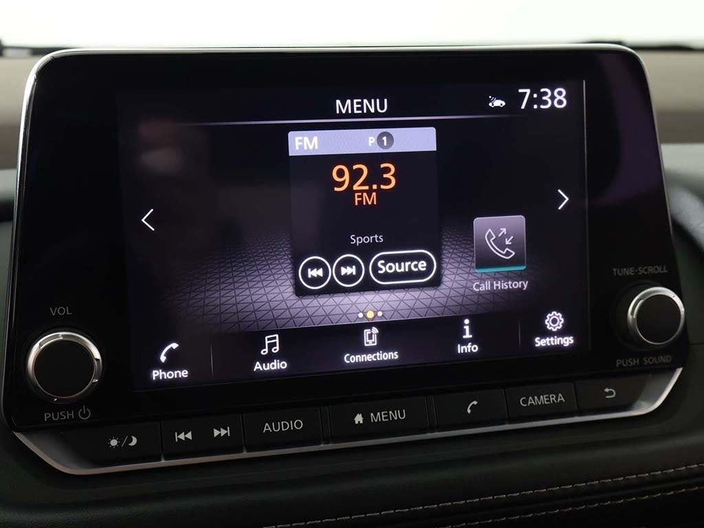 2022 Nissan Rogue SL