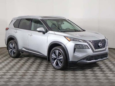 2022 Nissan Rogue SL