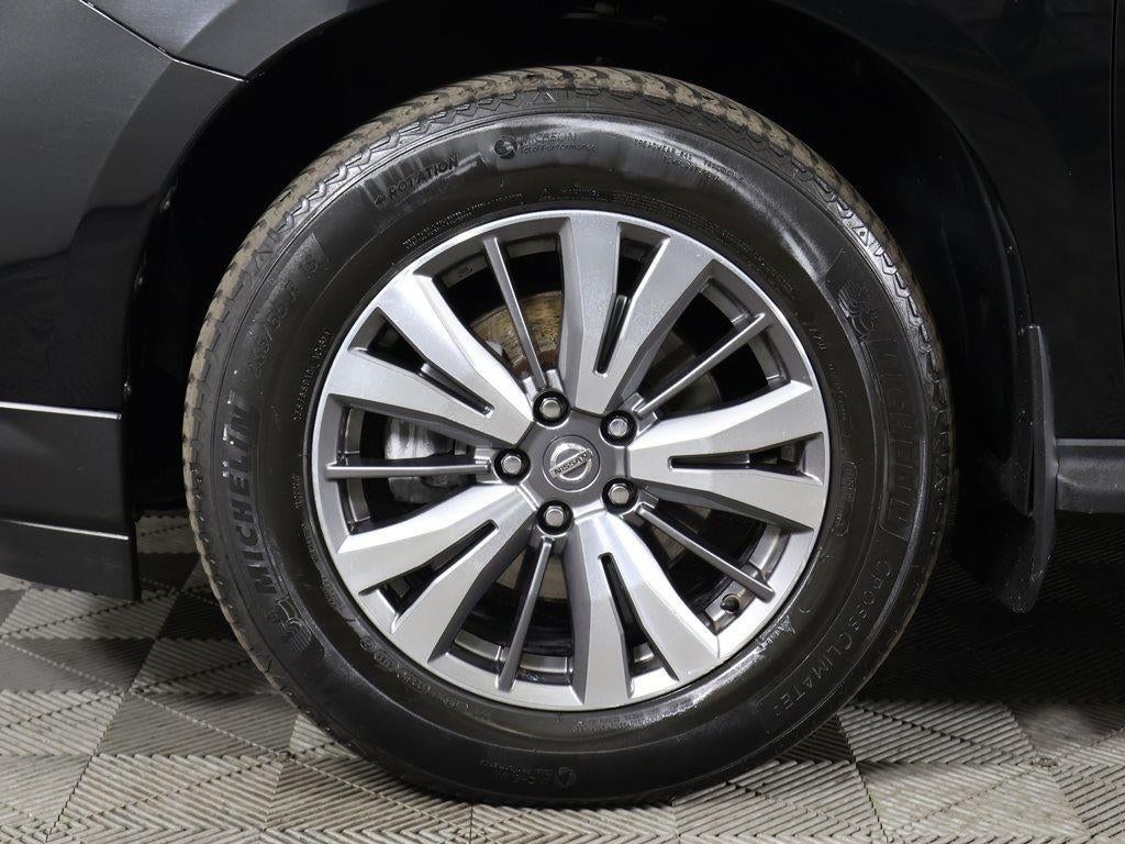 2020 Nissan Pathfinder S