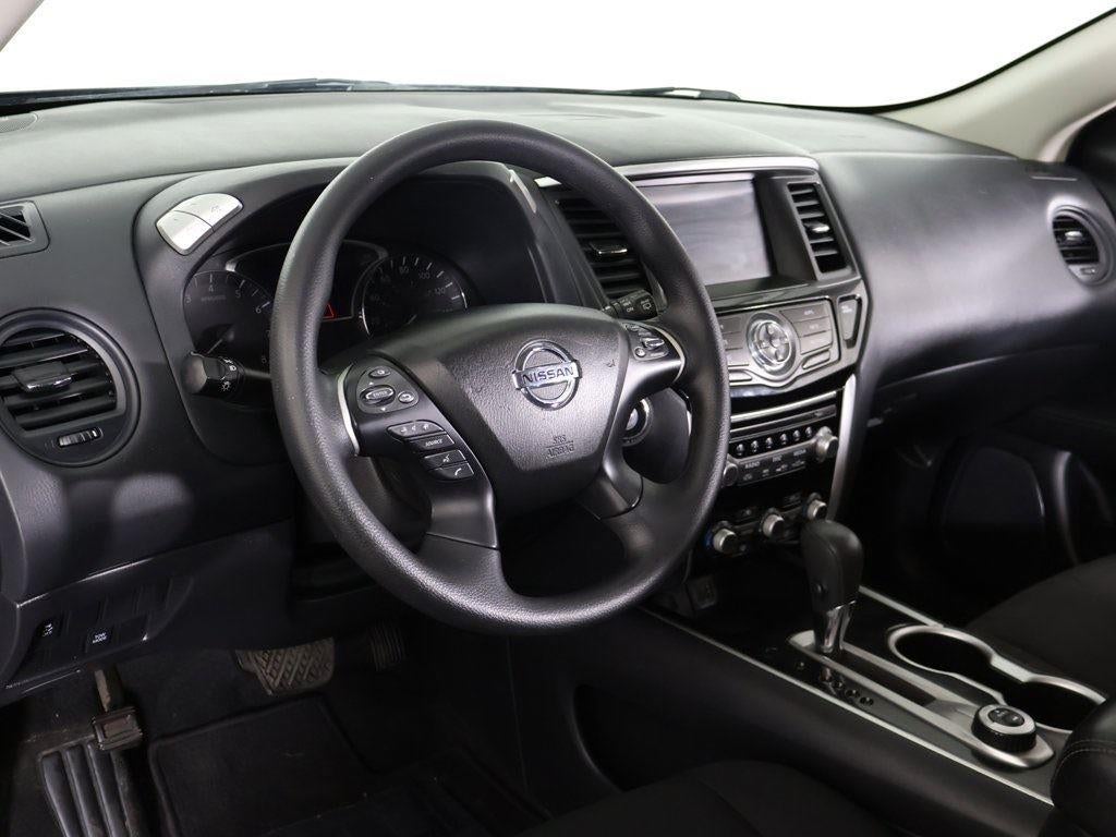 2020 Nissan Pathfinder S