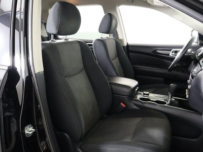 2020 Nissan Pathfinder S