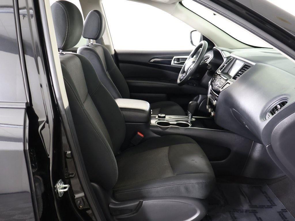 2020 Nissan Pathfinder S