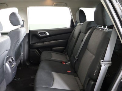 2020 Nissan Pathfinder S