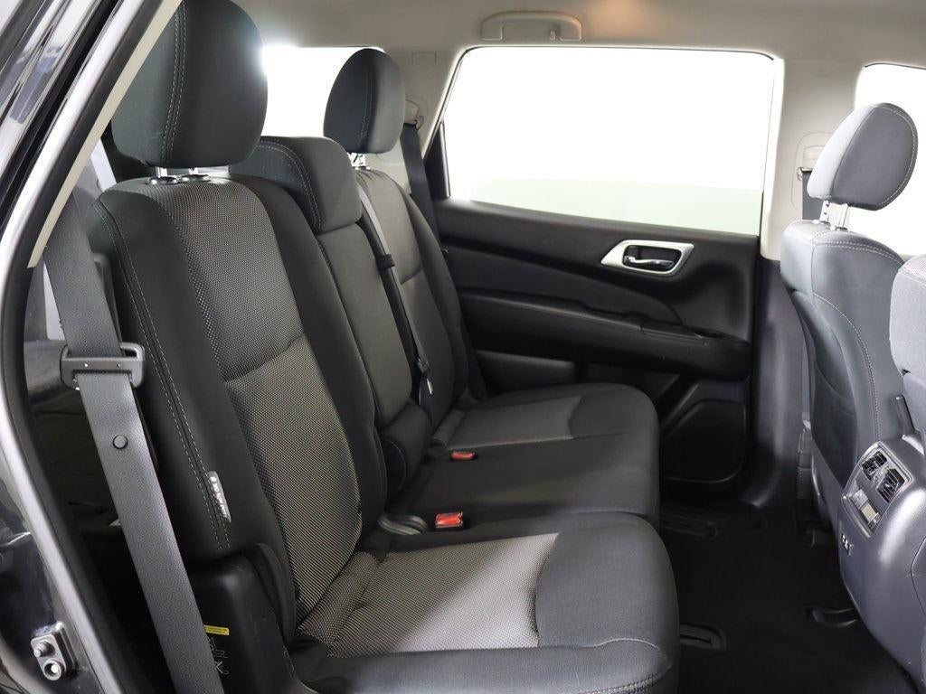 2020 Nissan Pathfinder S