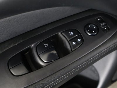 2020 Nissan Pathfinder S