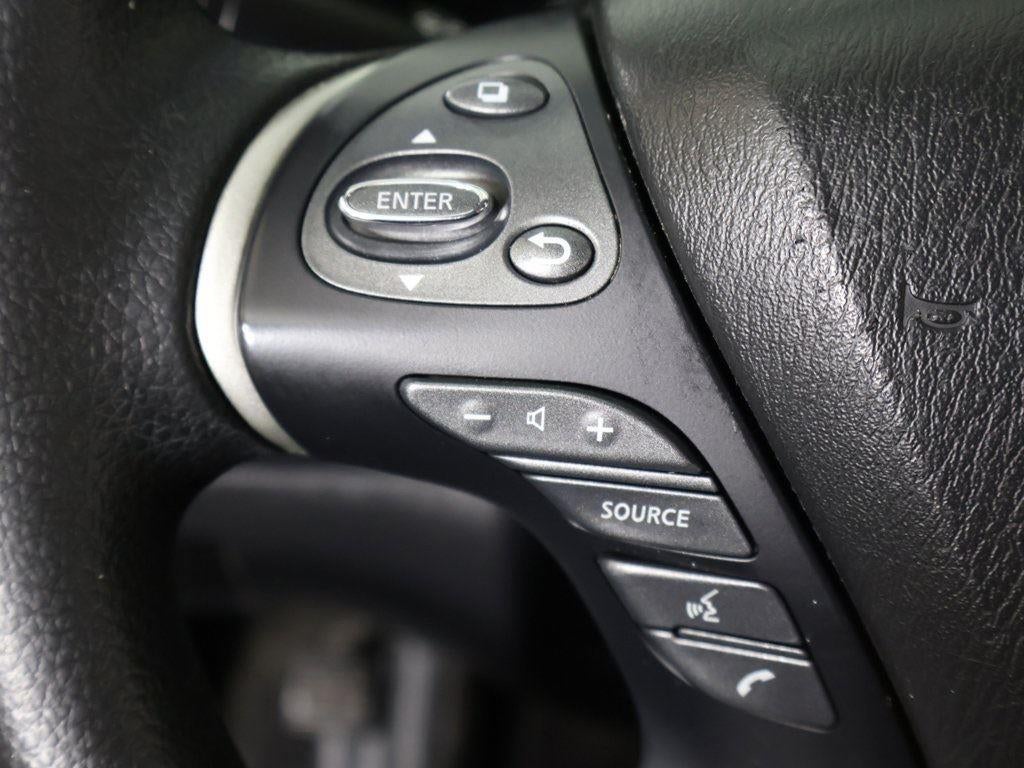 2020 Nissan Pathfinder S