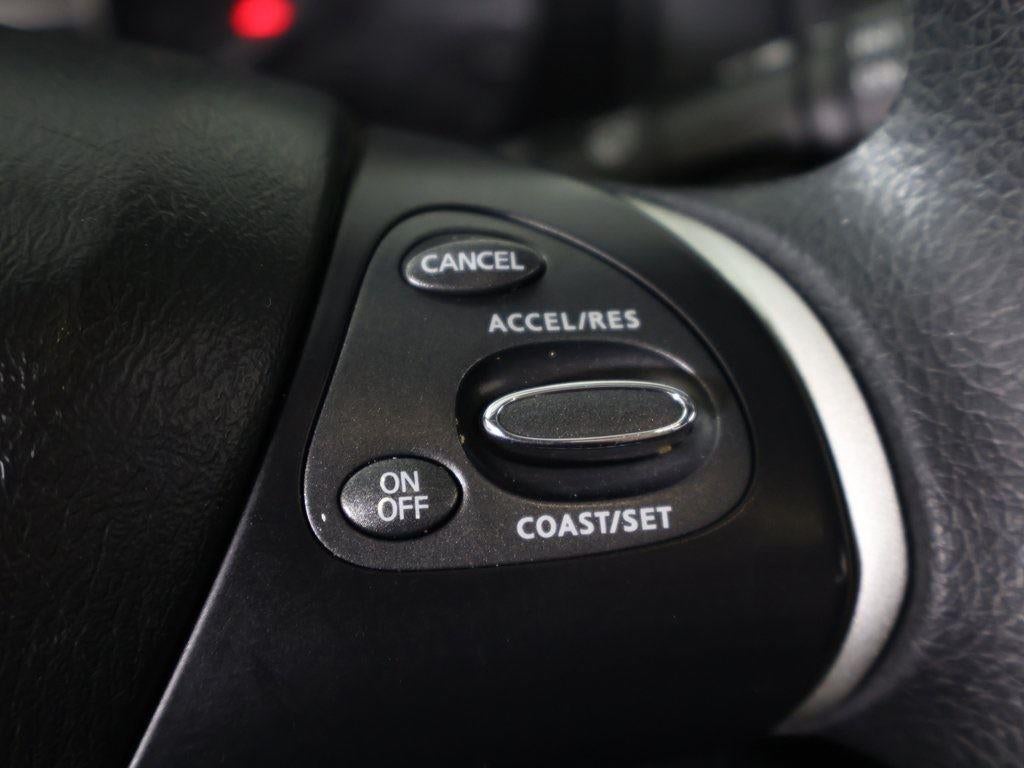 2020 Nissan Pathfinder S