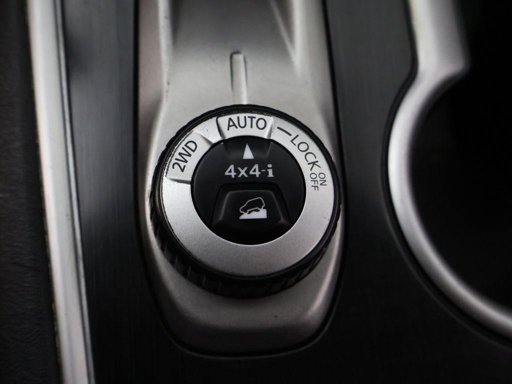 2020 Nissan Pathfinder S