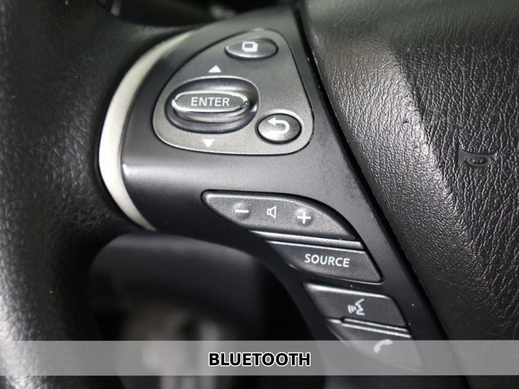 2020 Nissan Pathfinder S