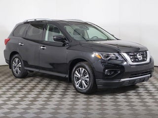 2020 Nissan Pathfinder S