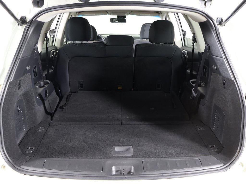 2020 Nissan Pathfinder SV