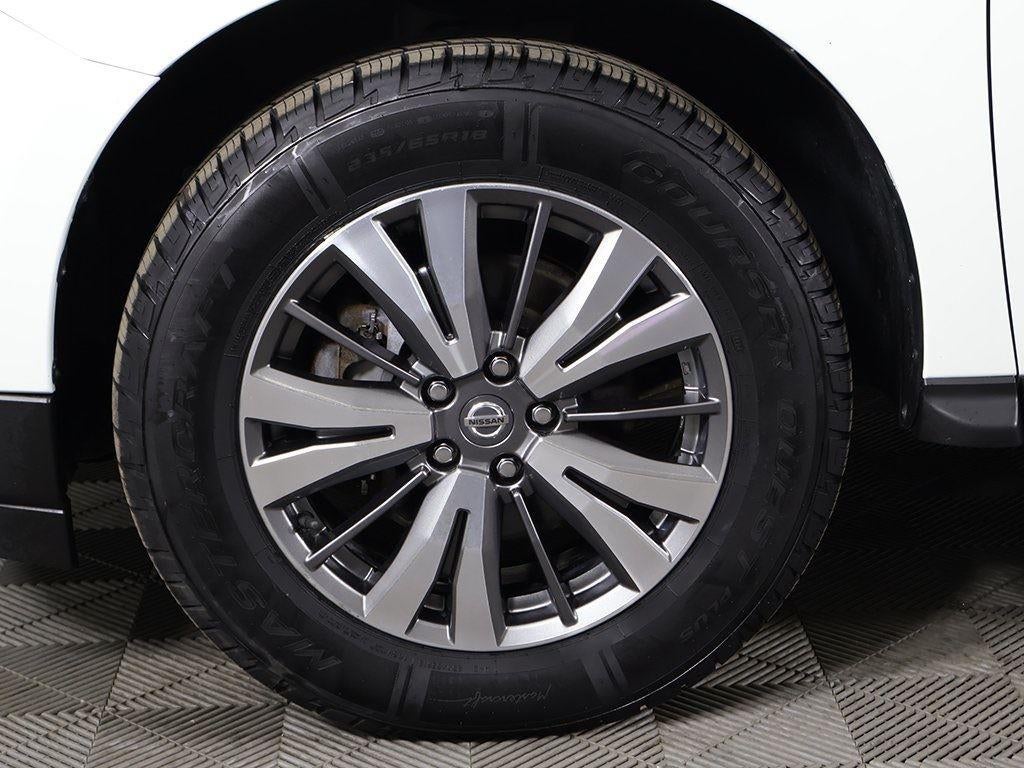 2020 Nissan Pathfinder SV