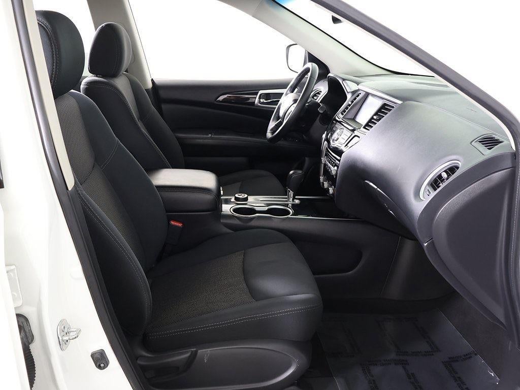 2020 Nissan Pathfinder SV