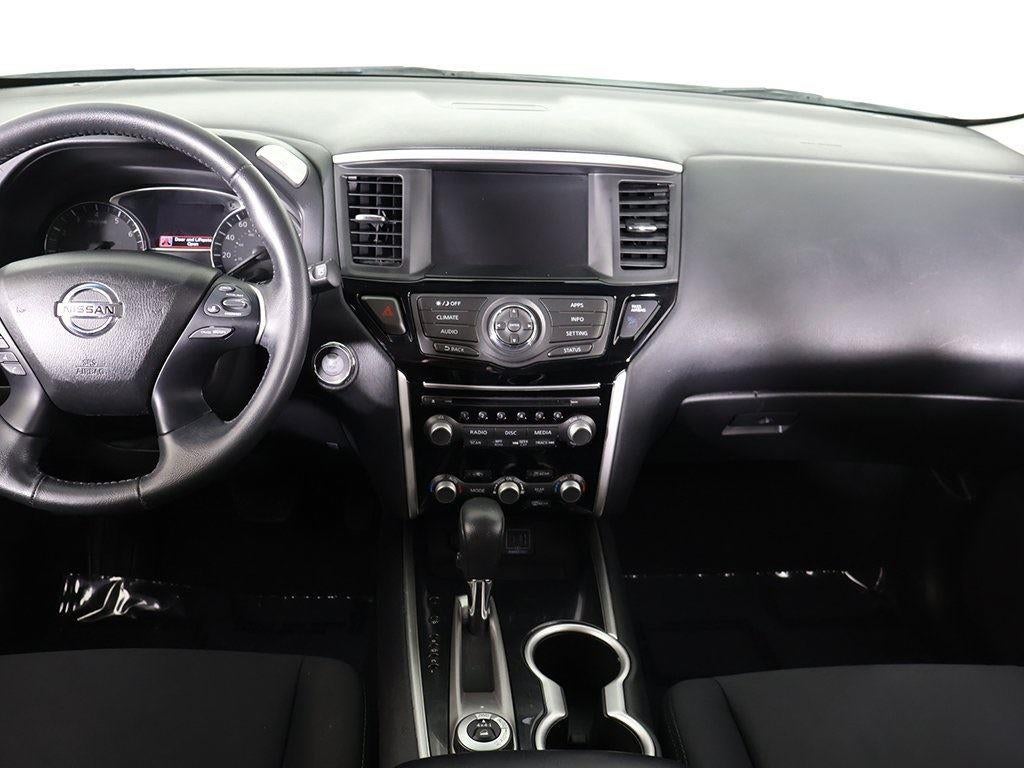 2020 Nissan Pathfinder SV