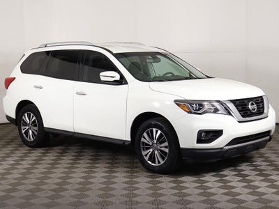 2020 Nissan Pathfinder SV