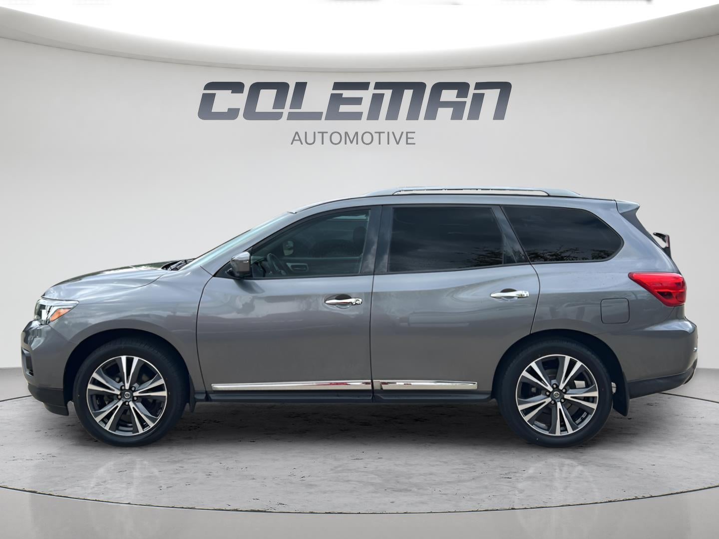 2020 Nissan Pathfinder Platinum