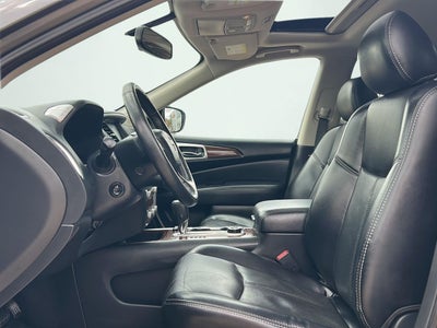 2020 Nissan Pathfinder Platinum