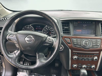 2020 Nissan Pathfinder Platinum