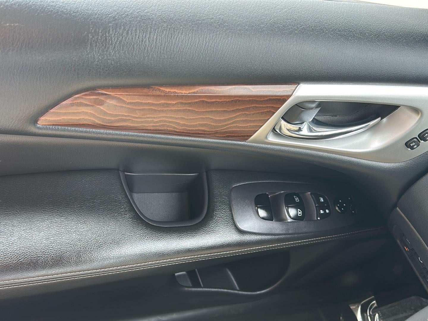 2018 Nissan Pathfinder Platinum
