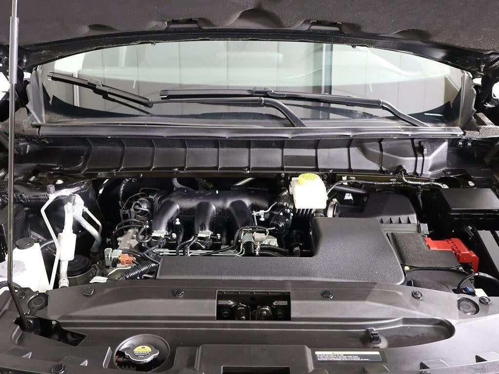 2024 Nissan Pathfinder S