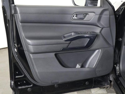 2024 Nissan Pathfinder S