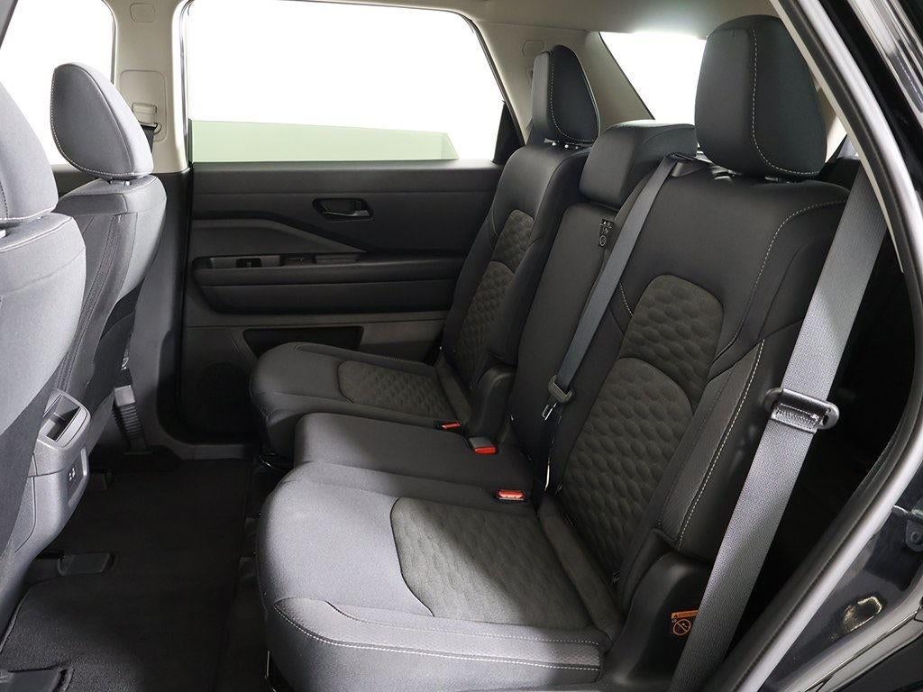 2024 Nissan Pathfinder S