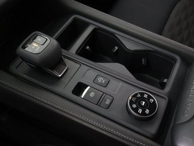 2024 Nissan Pathfinder S