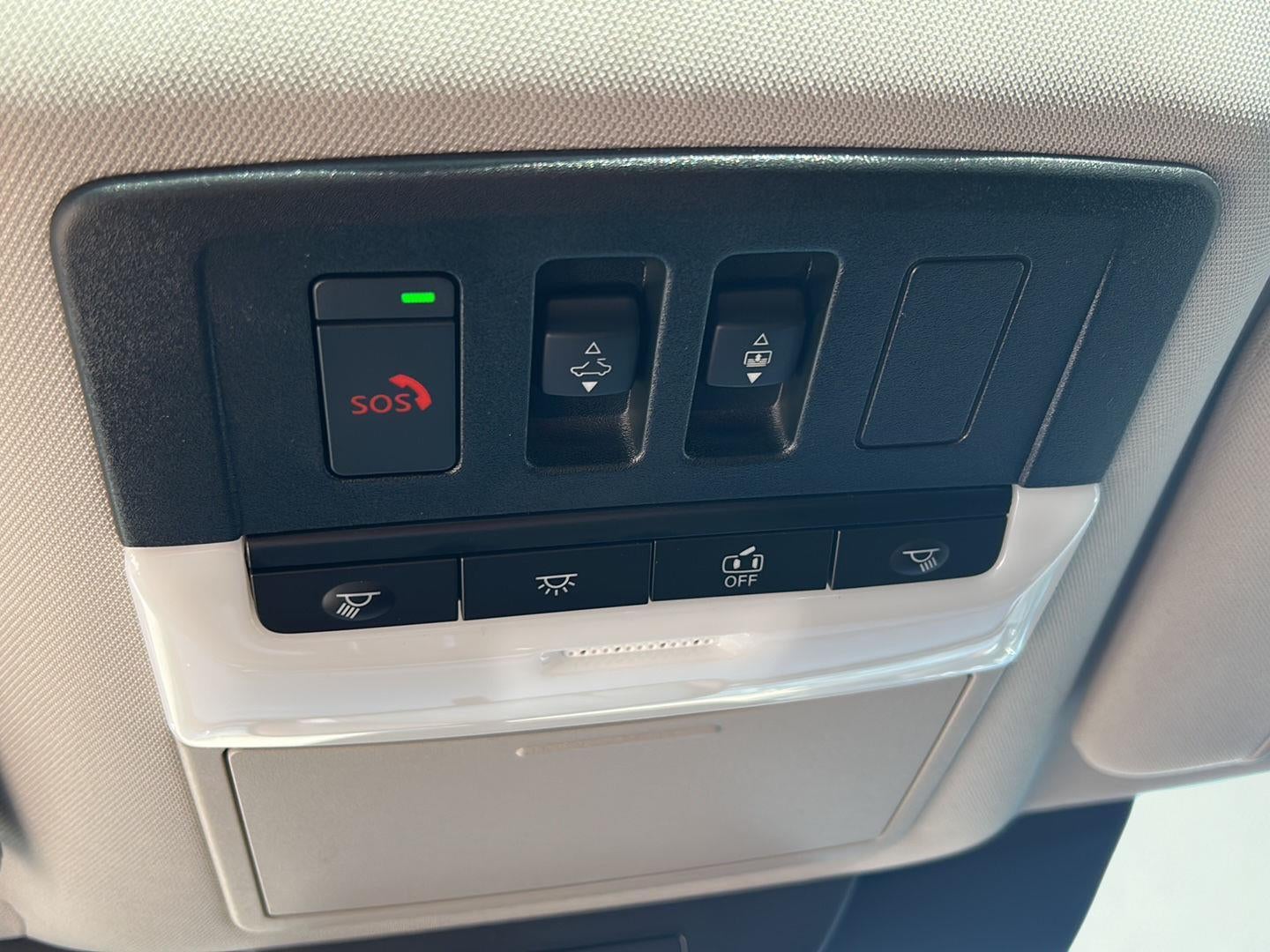 2026 Nissan Pathfinder SV