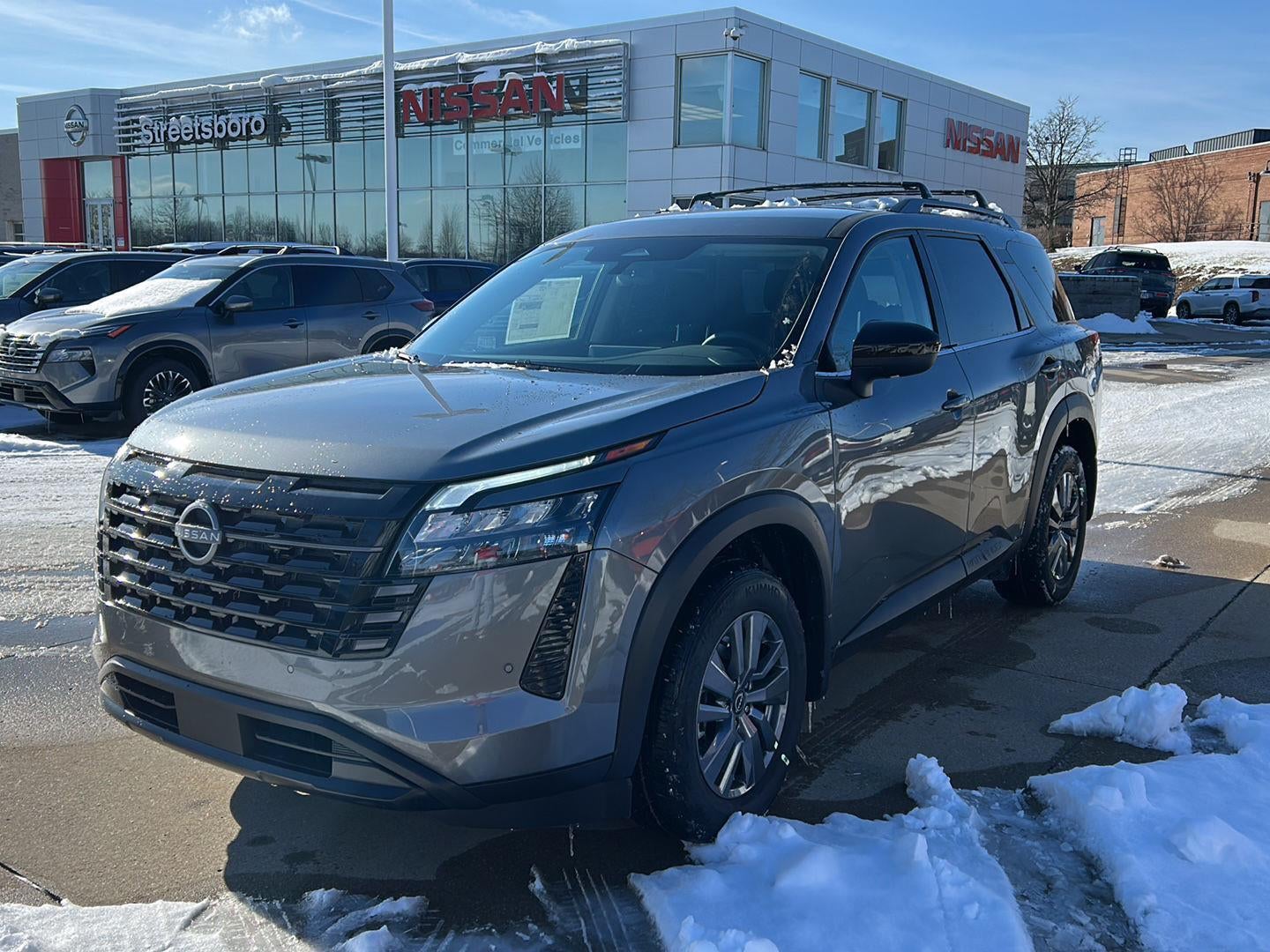 2026 Nissan Pathfinder SV