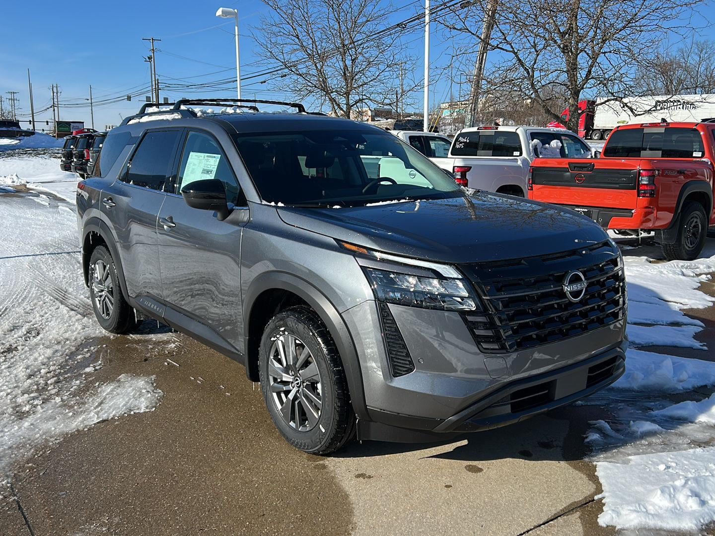 2026 Nissan Pathfinder SV